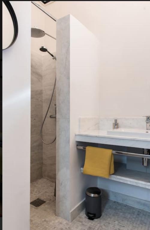 Augusta Apartment คลูจ-นาโปกา ภายนอก รูปภาพ